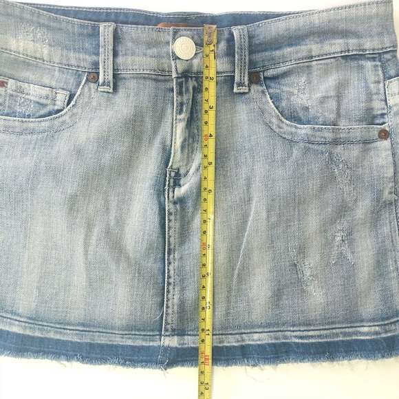Seven7 Mini Skirt Raw Hem. Size 27 - Picture 4 of 6